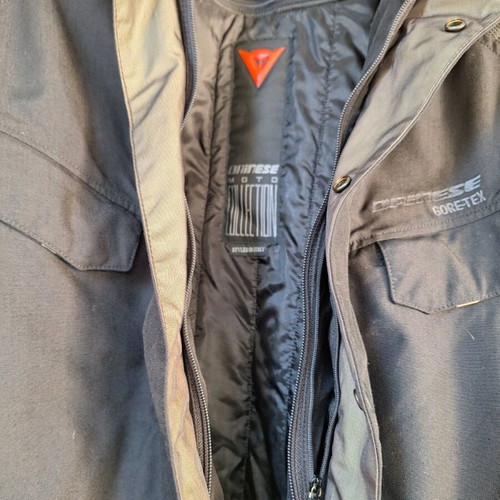 Dainese men's motorcycle jacket used, Large