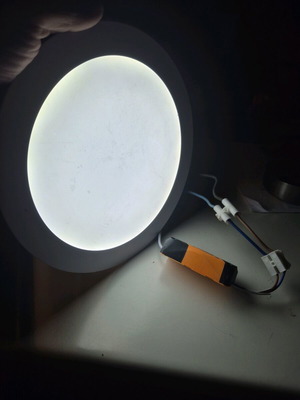 Φωτιστικό πάνελ LED 18W μεταχειρισμένο, εντοιχιζόμενο, ψυχρό λευκό φως
