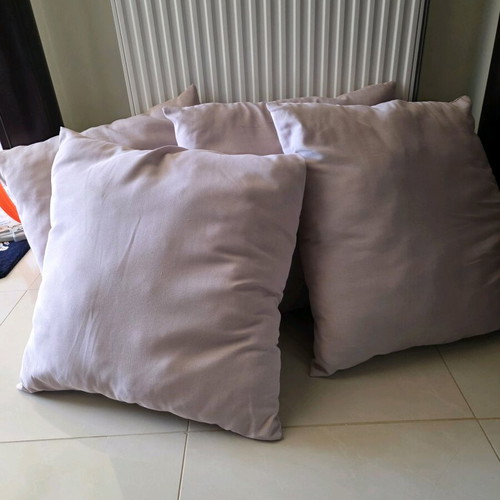 Outdoor pillows like new, set of 4, 56x56cm
