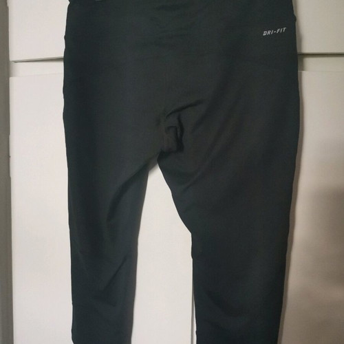 Nike sports leggings new, size M