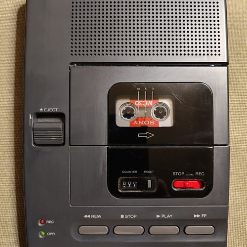 Sony M-2020 Microcassette Dictator Transcriber used with accessories