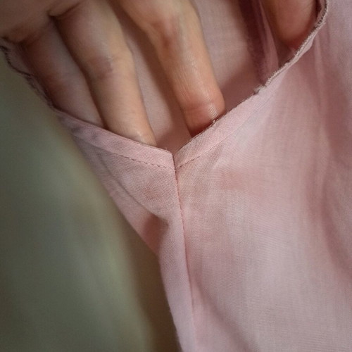 Benetton short-sleeve shirt pink like new, size XS-S