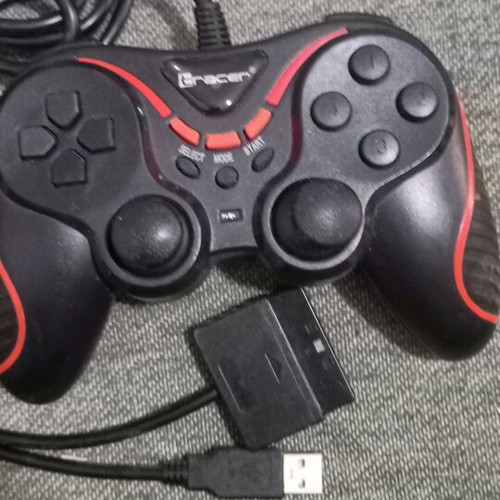 Tracer game controller used
