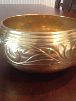 Μπρούτζινο μπολ αμεταχείριστο με σκάλισμα