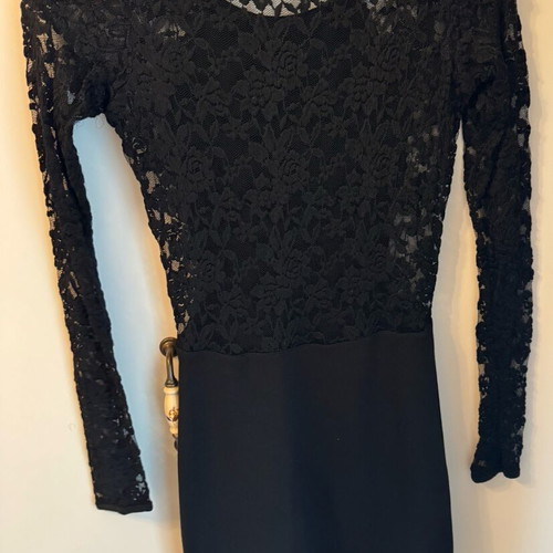 Brigitte lace short dress size S like new, black
