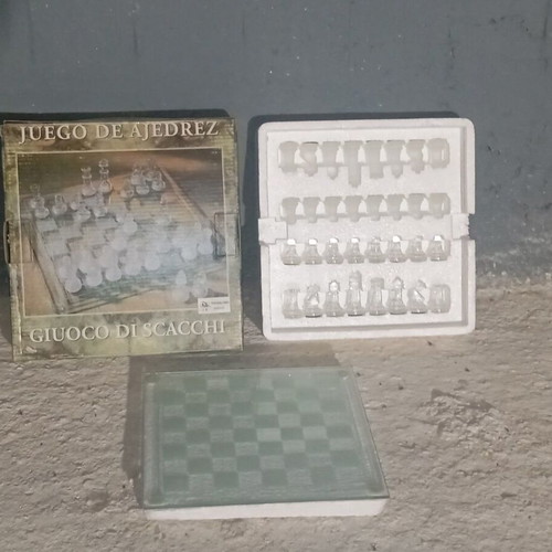 Glass chess new set 25x25