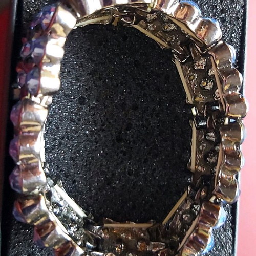 Bracelet with rhinestones like new, unworn