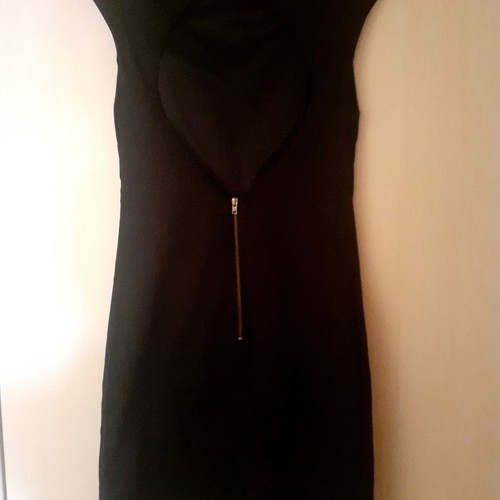 Short black Zara dress with open back, size Small