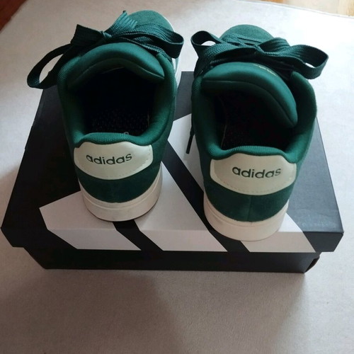 Adidas women's low sneakers size 38 2/3 like new, green