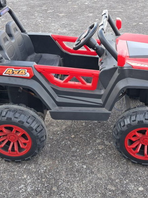 Electric car for children used, up to 35-40 kg, pedal and charger included