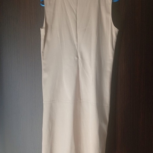 Women's beige dress like new, size S