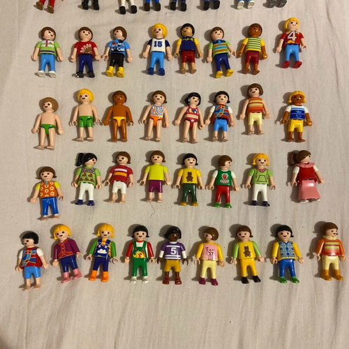 Playmobil figures used, set of children