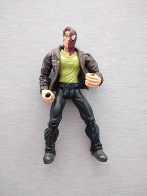 Vintage Spider-Man Spider-Sense Peter Parker Action Figure used