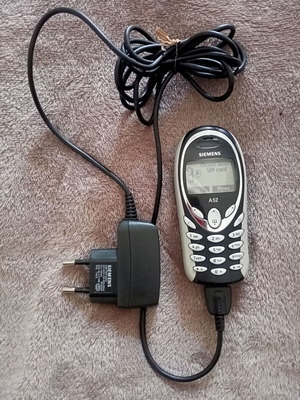 Siemens A52 mobile phone black sand like new