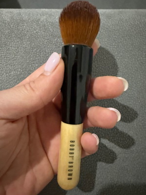 Πινέλο Bobbi Brown για foundation καινούργιο