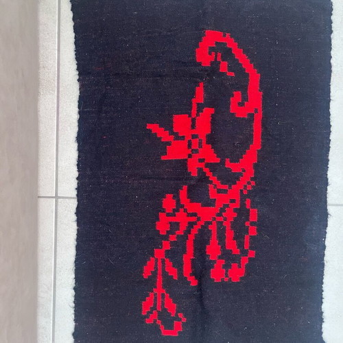 Small wool kilim on loom like new, 0.80 x 0.47 m