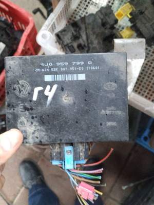 Κομφορτ μονάδα για VW Golf IV 1J0959799Q μεταχειρισμένη
