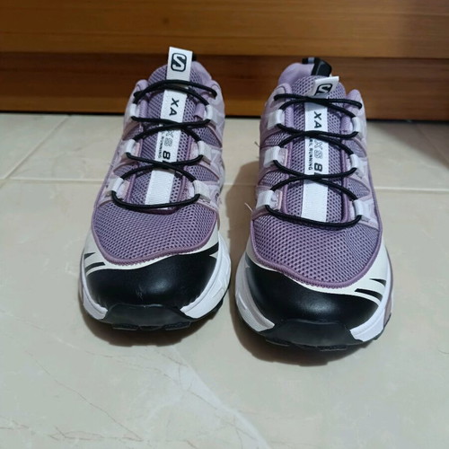 Luigi sneakers like new with adjustable laces, size 37, white and purple