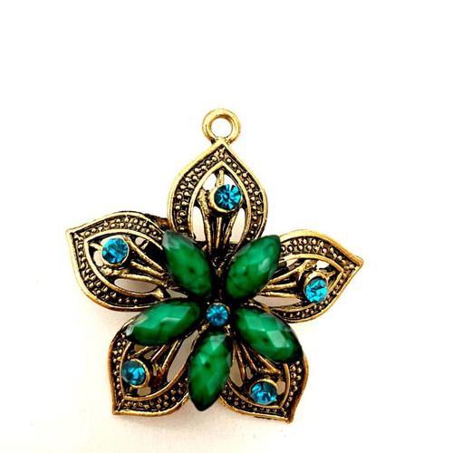 Flower brooch pendant with rhinestones green and gold, new