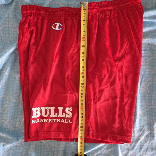 Chicago Bulls NBA Champion Shorts size Medium like new