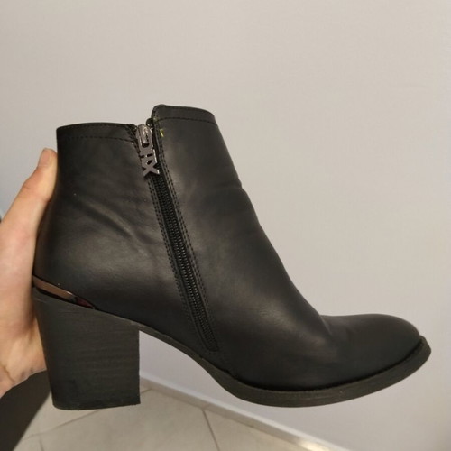 Xti women's leather ankle boots size 41 new, black