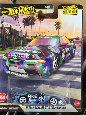 Hot Wheels Boulevard Nissan Skyline GT-R R32 BNR32 Pandem HKS като ново