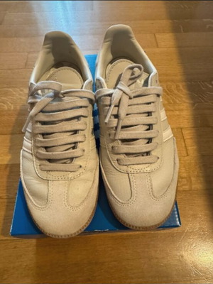 Adidas Samba γυναικεία αθλητικά παπούτσια νούμερο 37 1/3, σαν καινούργιο, μπεζ