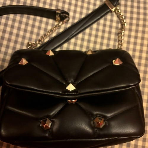 Zara women's shoulder bag used, black with small defect