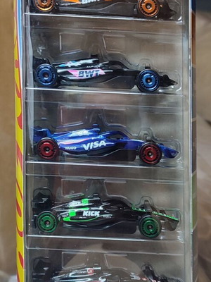 F1 комплект от 5 болида нов, McLaren, Alpine, RB, Sauber, Haas