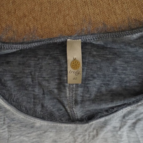 Women's thin sweatshirt like new, gray, size L