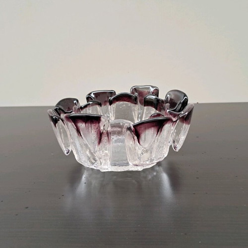 Glass bowl with bicolor effect like new