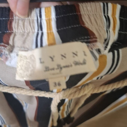 Lynne women's pants like new, multicolor, size S