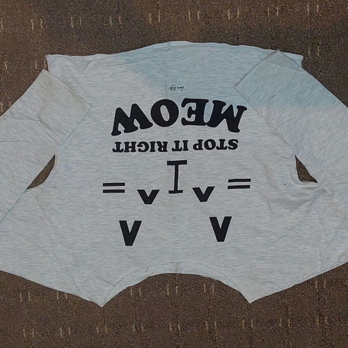 Gray T-shirt with Cat Print like new, size S