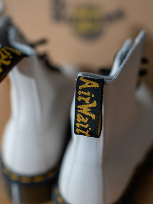 Dr Martens boots new, size 39, white