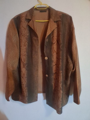 Lightweight blazer with animal print, like new, one size brown