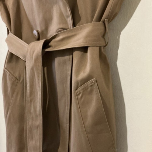 Armani Exchange sleeveless camel trench coat like new, size M