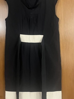 Zara cocktail dress like new, black with ecru details, size M