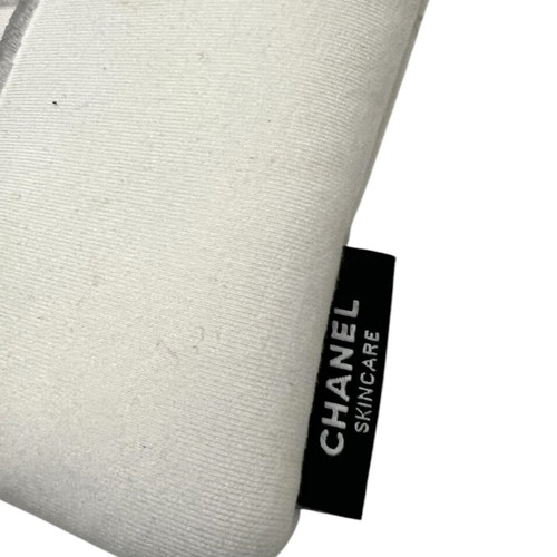 Chanel skin care clutch bag used, white