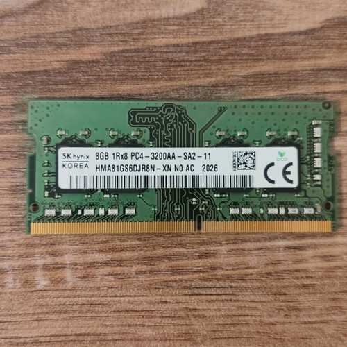 SK Hynix 8GB DDR4 3200MHz laptop RAM like new