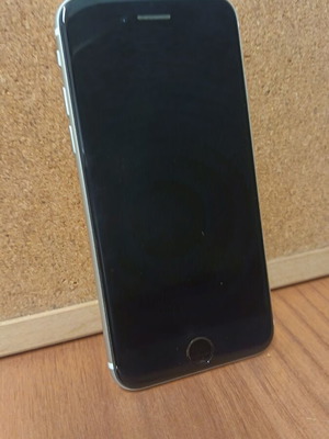 iPhone SE 2020 64GB λευκό μεταχειρισμένο, σε καλή κατάσταση