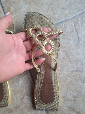 Doca sandals used, gold matte color, size 38