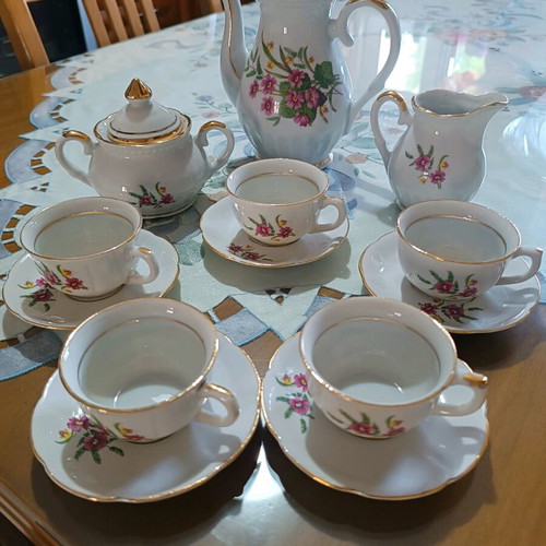 Vintage coffee set like new with golden details