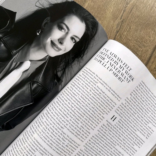Harper's Bazaar UK Απρίλιος 2026 περιοδικό καινούργιο, με εξώφυλλο την Anne Hathaway