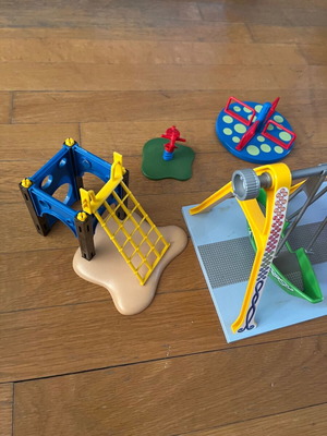 Playmobil σετ παιδική χαρά με κούνιες