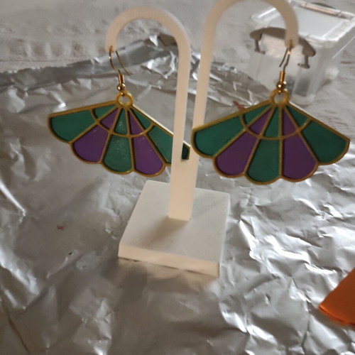Dahlia earrings 3D printed, hand-painted, gold back, purple and blue front
