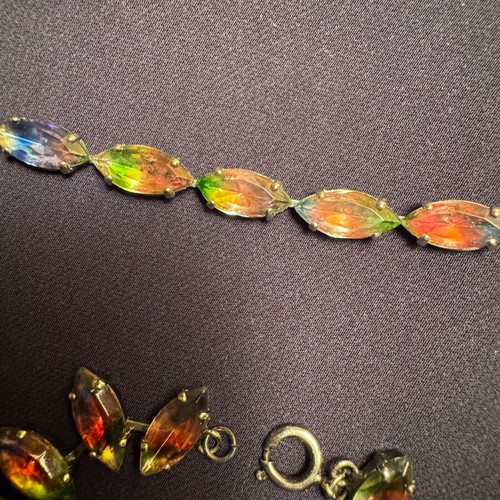 Jewelry set necklace bracelet new, excellent quality