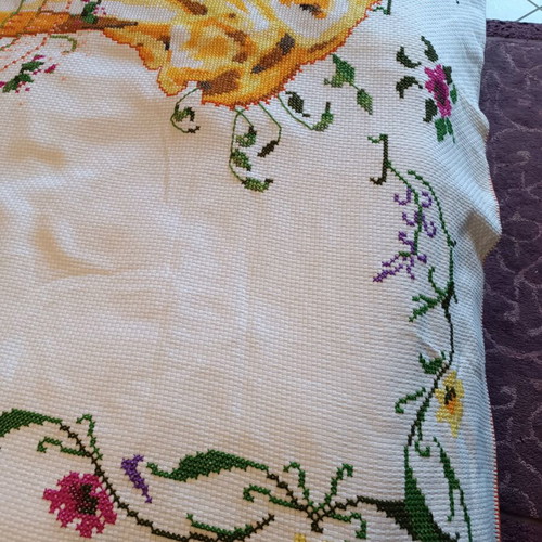 Handmade needlepoint large collectible like new 2.15x1.62 m
