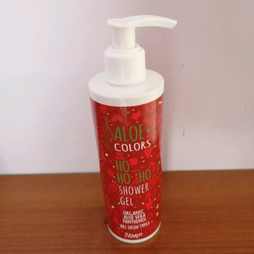 Aloe Colors set with Christmas pouch new, pack of 3 items