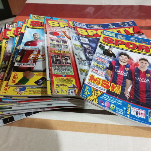 Sporty Jr magazines used, pack of 22 issues