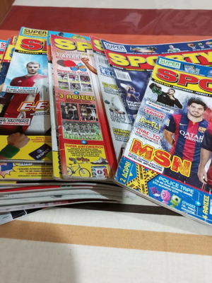 Sporty Jr magazines used, pack of 22 issues